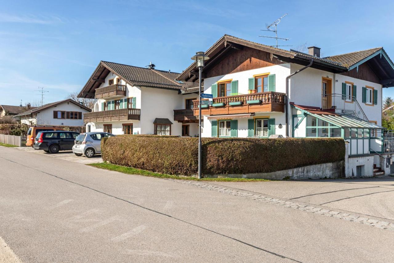 1 Haus Reichl Apartman Gstadt am Chiemsee Kültér fotó