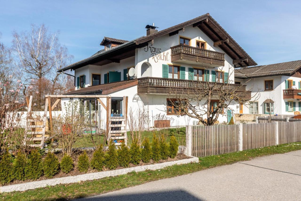 1 Haus Reichl Apartman Gstadt am Chiemsee Kültér fotó